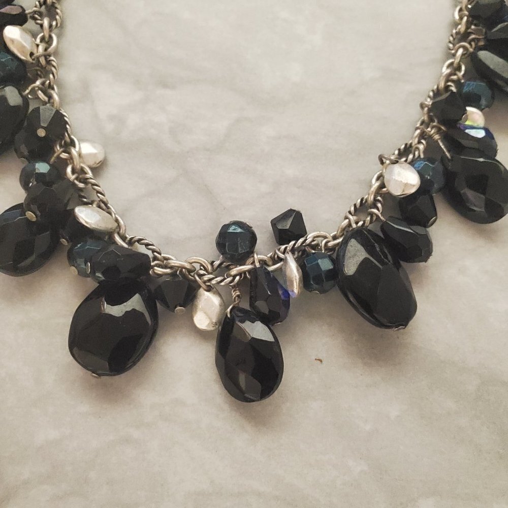 ✨ Coldwater Creek Black AB Aurora Borealis Beaded Stone Necklace ✨ - Picture 5 of 8